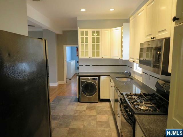Property Photo: 9 Franklin Place NJ 07073