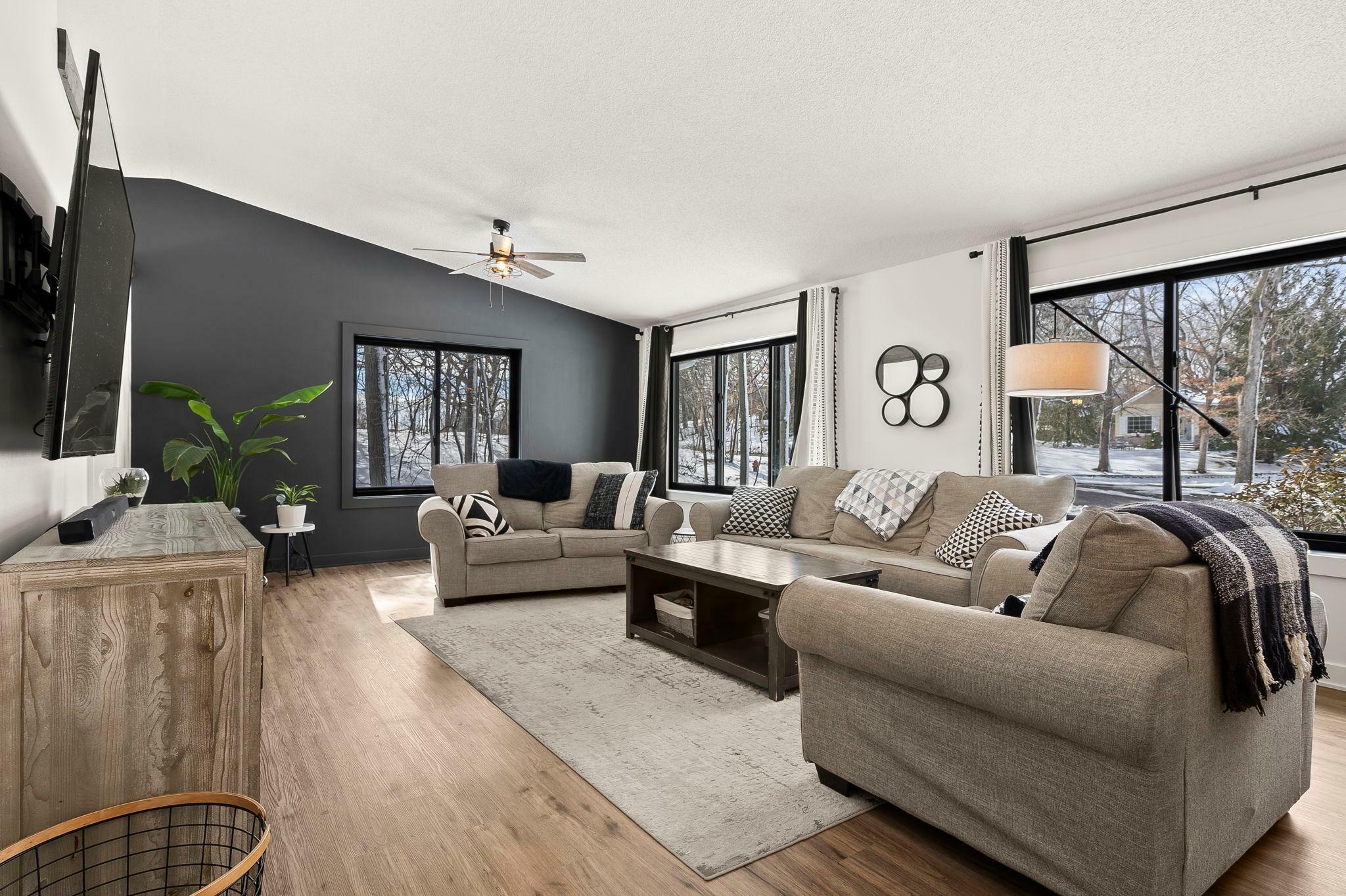 Property Photo: 105 Park Lane S MN 55305