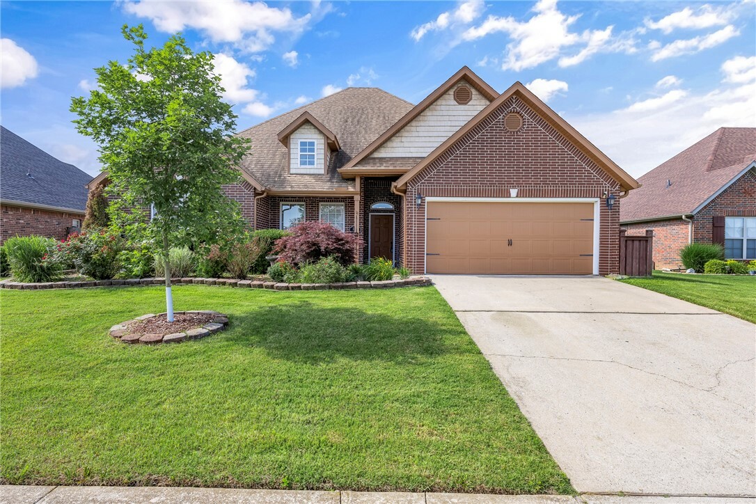 204 W Brandon Boulevard  Rogers AR 72756 photo