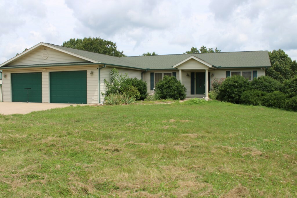 Property Photo: 8296 W 14 Highway AR 72662