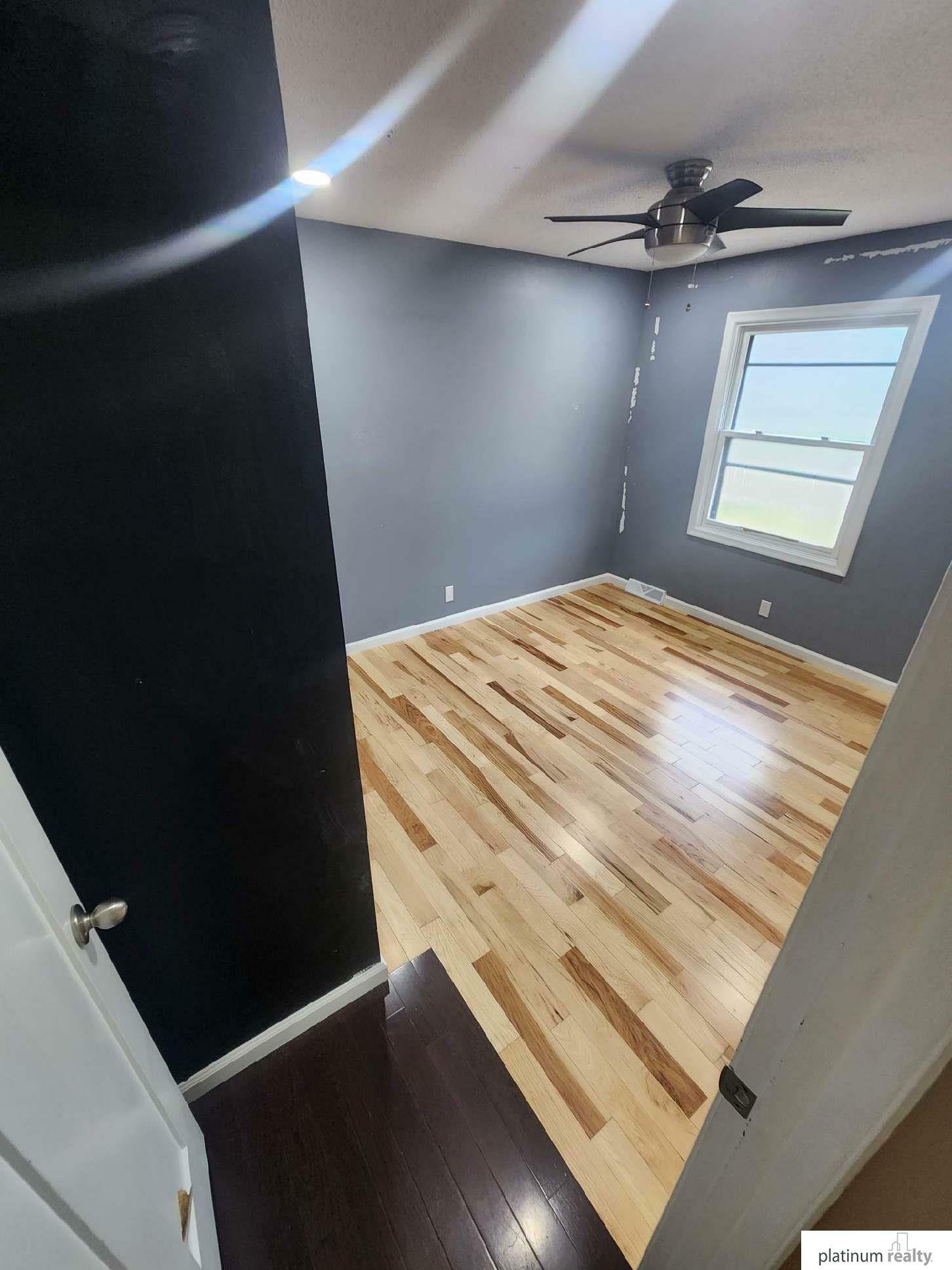 Property Photo: 5020 N 106th Street NE 68134
