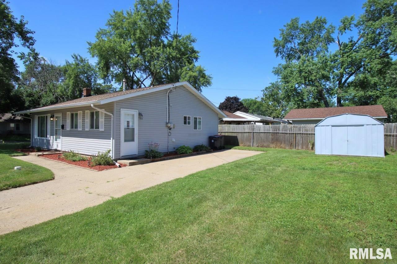 Property Photo: 1409 Alton Street IL 61554