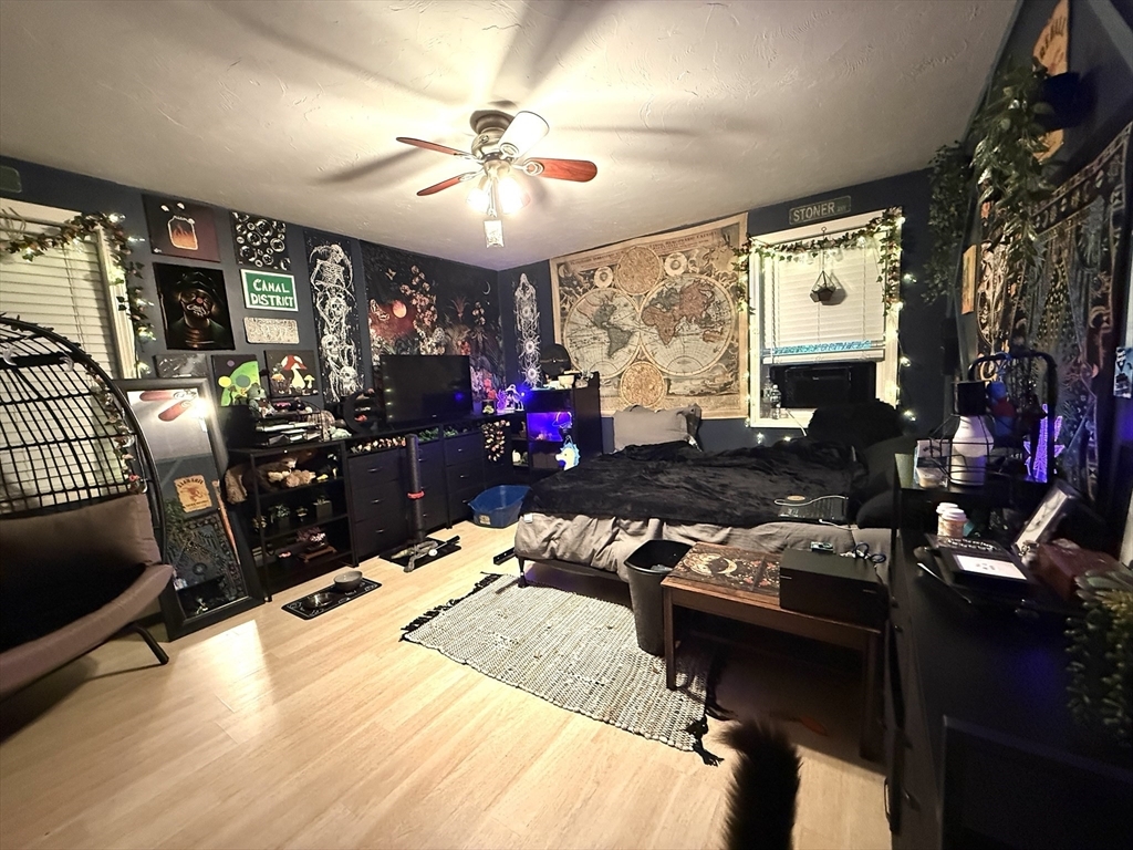 Property Photo: 199 Perry Ave 10 MA 01610