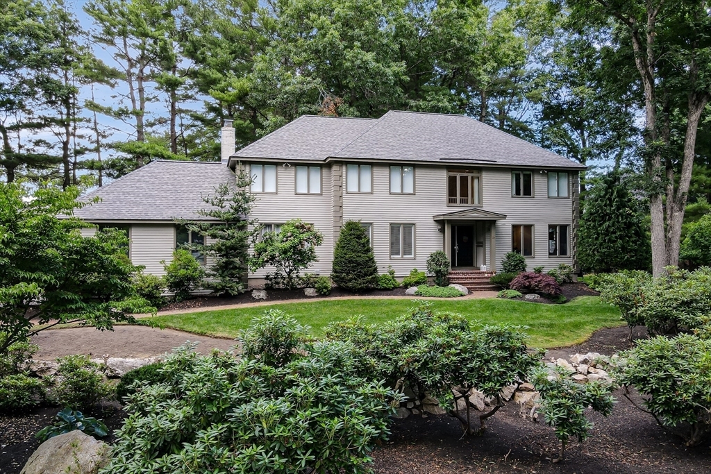 28 Smithshire Estates  Andover MA 01810 photo