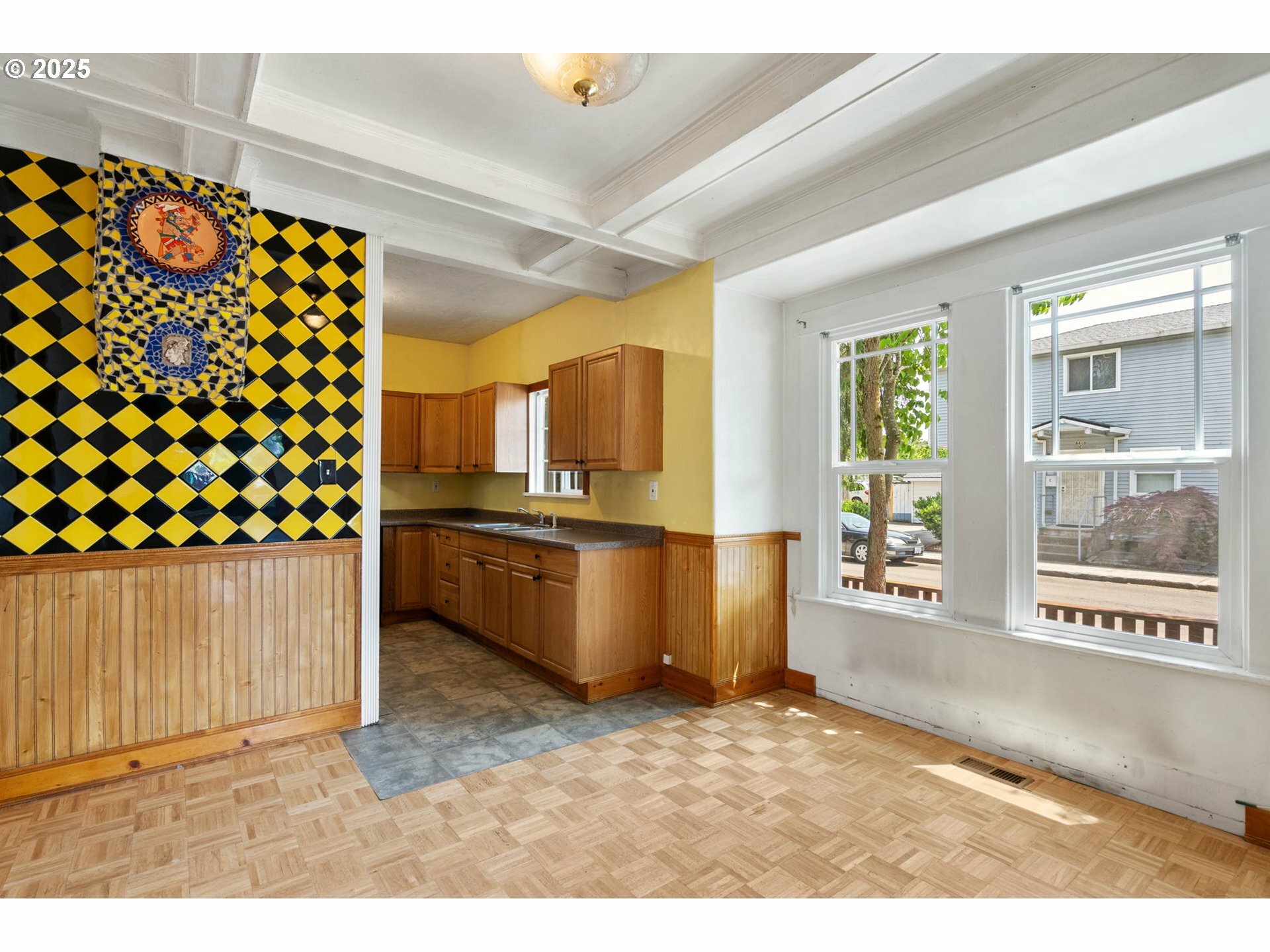 Property Photo: 5734 SE 84th Ave OR 97266