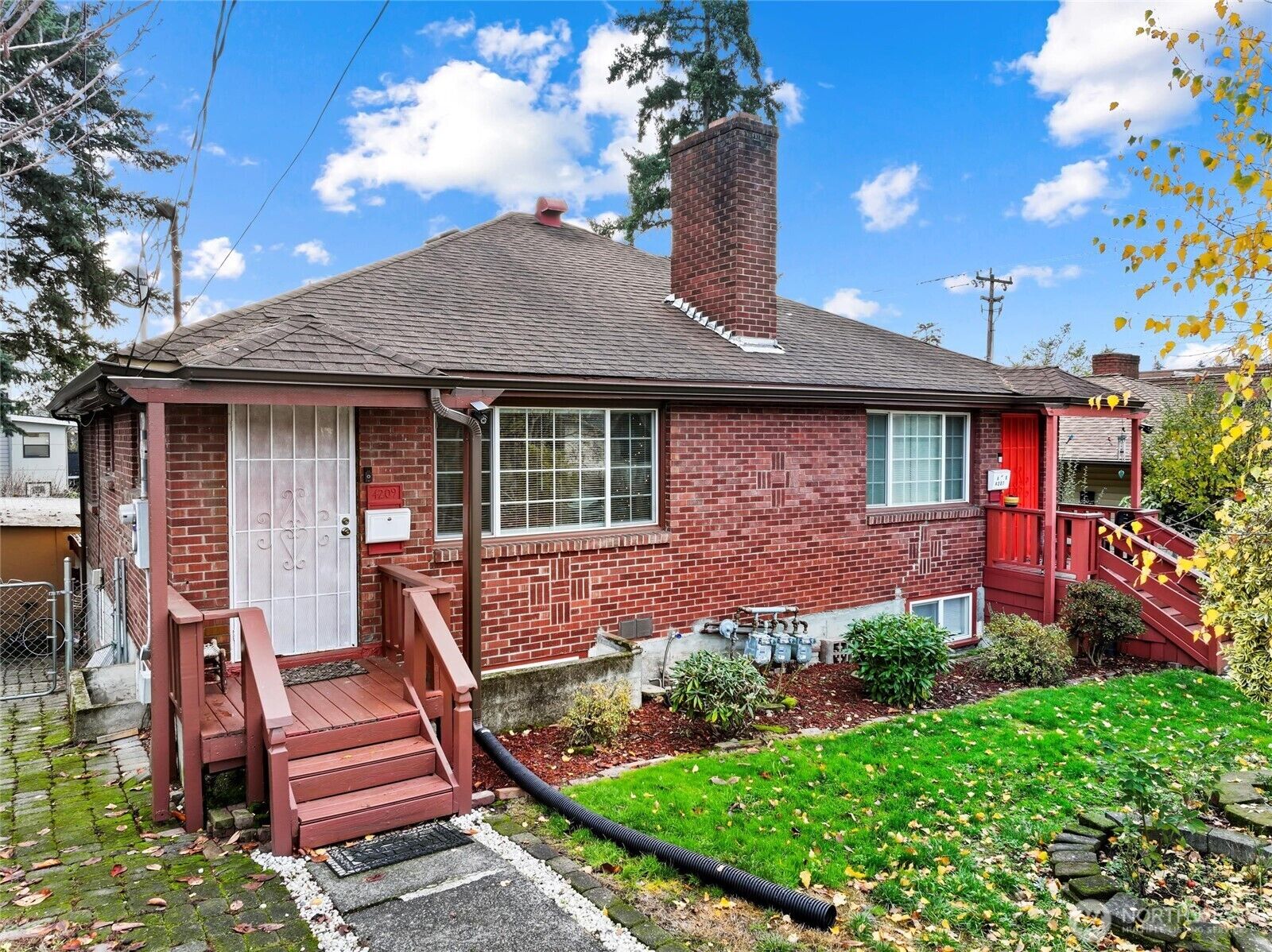 Property Photo: 4207 Bateman Street South WA 98118