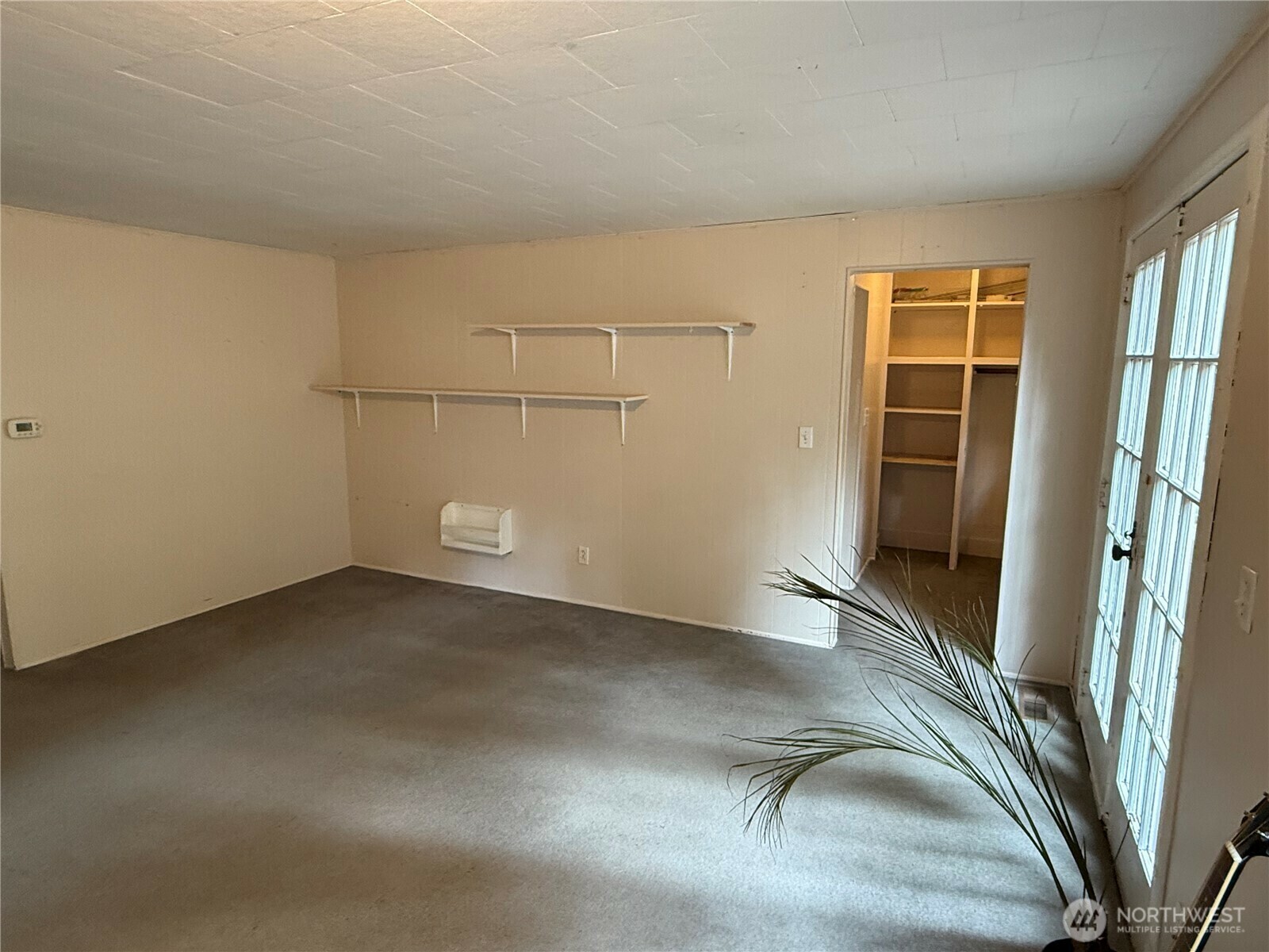 Property Photo: 1217 Geneva Street WA 98229
