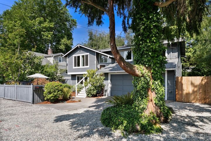 Property Photo: 7708 37th Avenue NE WA 98115