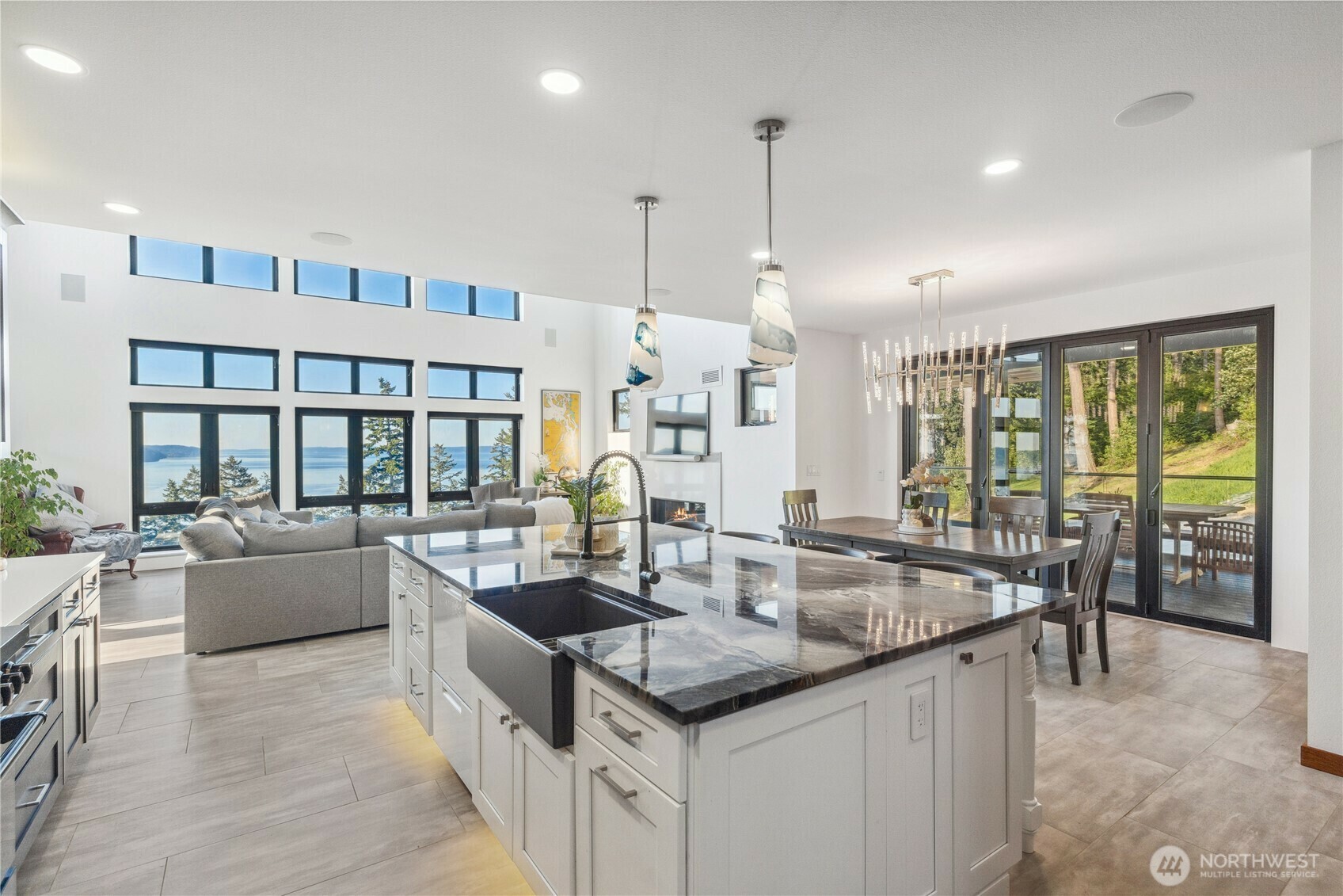 1423  Sergios View Lane  Oak Harbor WA 98277 photo