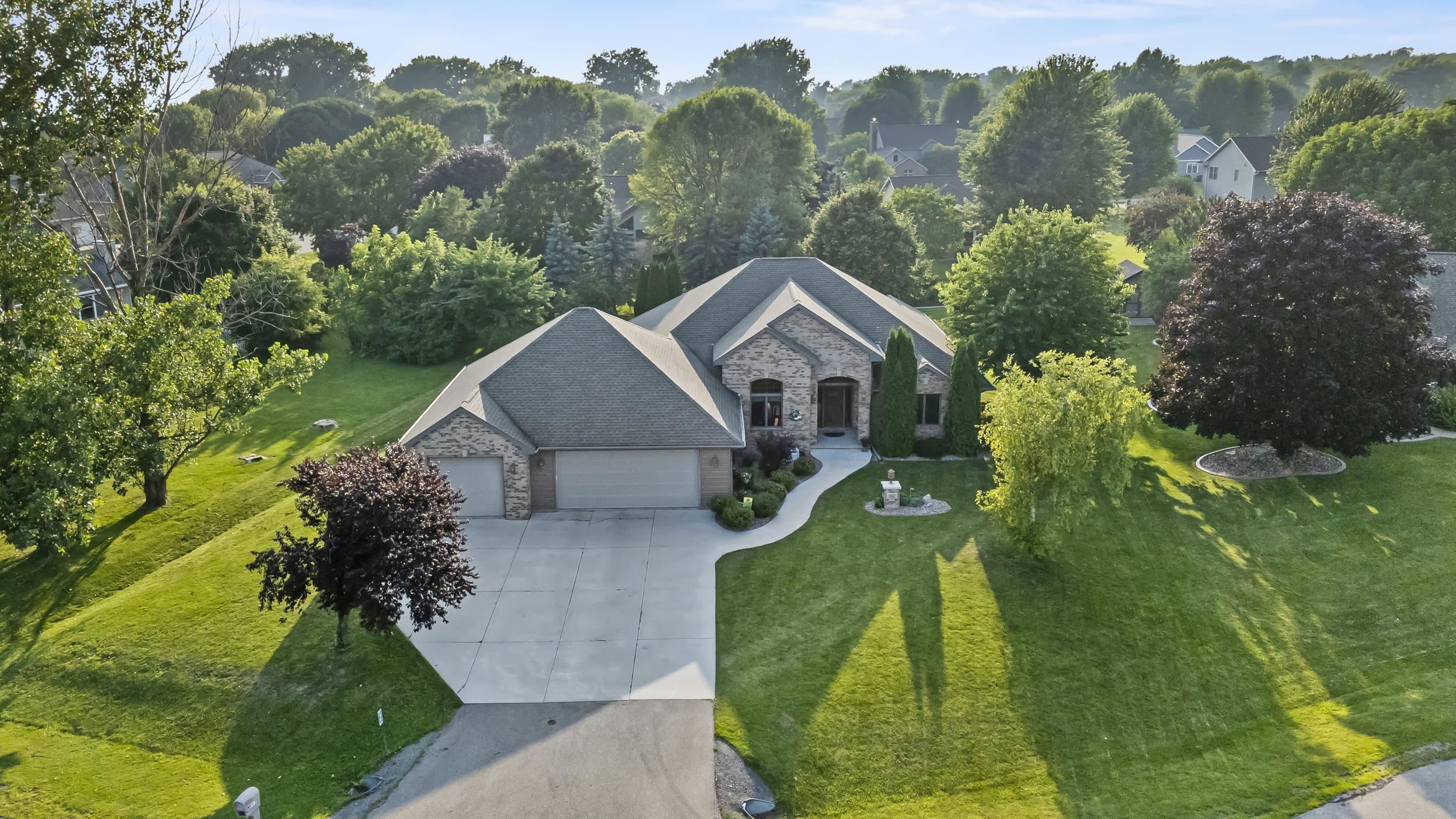Property Photo: N8387 Royce Court WI 54952