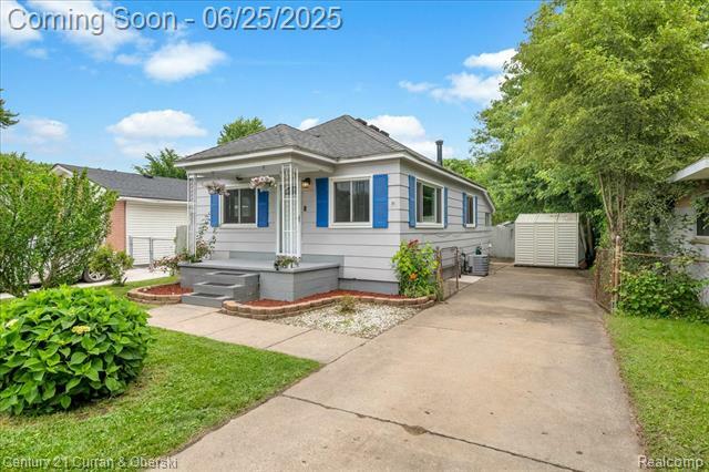 Property Photo: 14635 Harold Street MI 48180