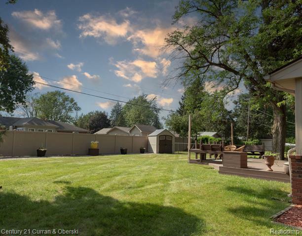 Property Photo: 45215 Custer Avenue MI 48317