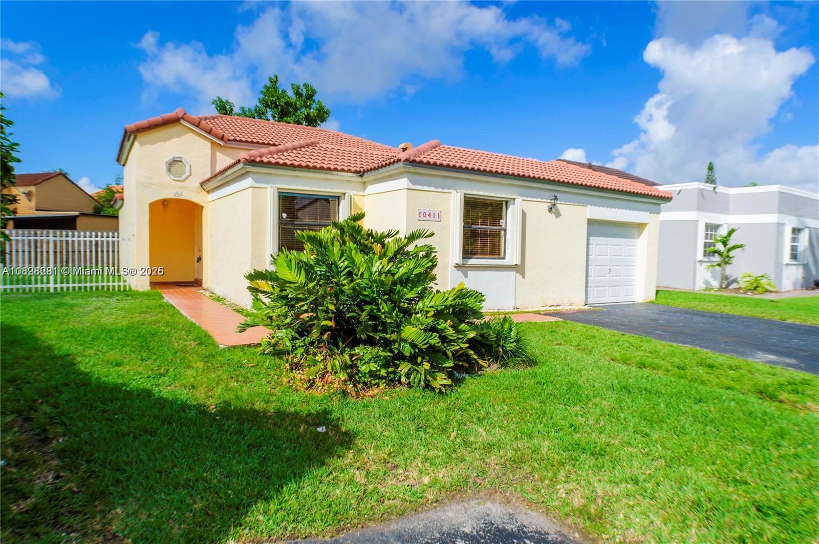 Property Photo:  10411 SW 68th St  FL 33173 
