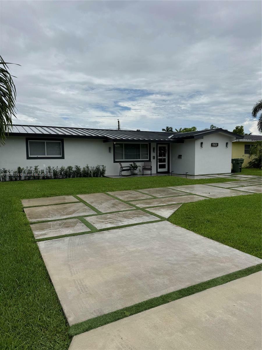 Property Photo: 8790 NW 15th Ct FL 33024