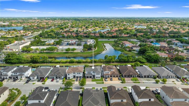 Property Photo:  14812 SW 39th Ter  FL 33185