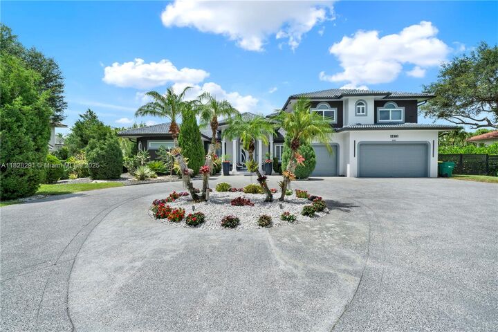 Property Photo: 12301 NW 18th St FL 33323