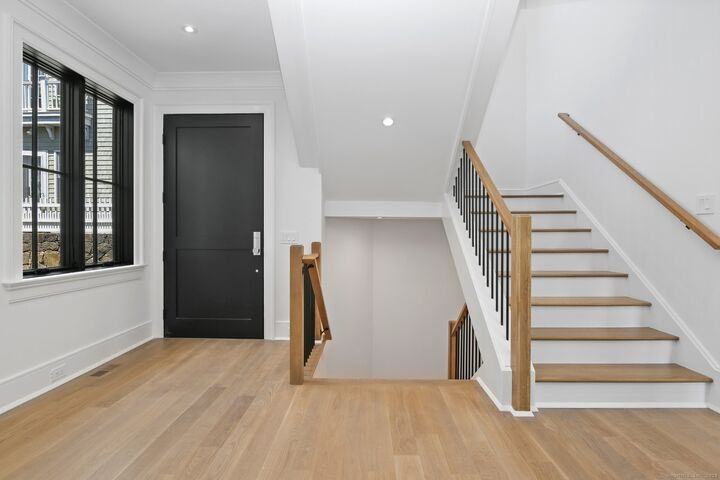 Property Photo: 148 East Elm Street 2 CT 06830