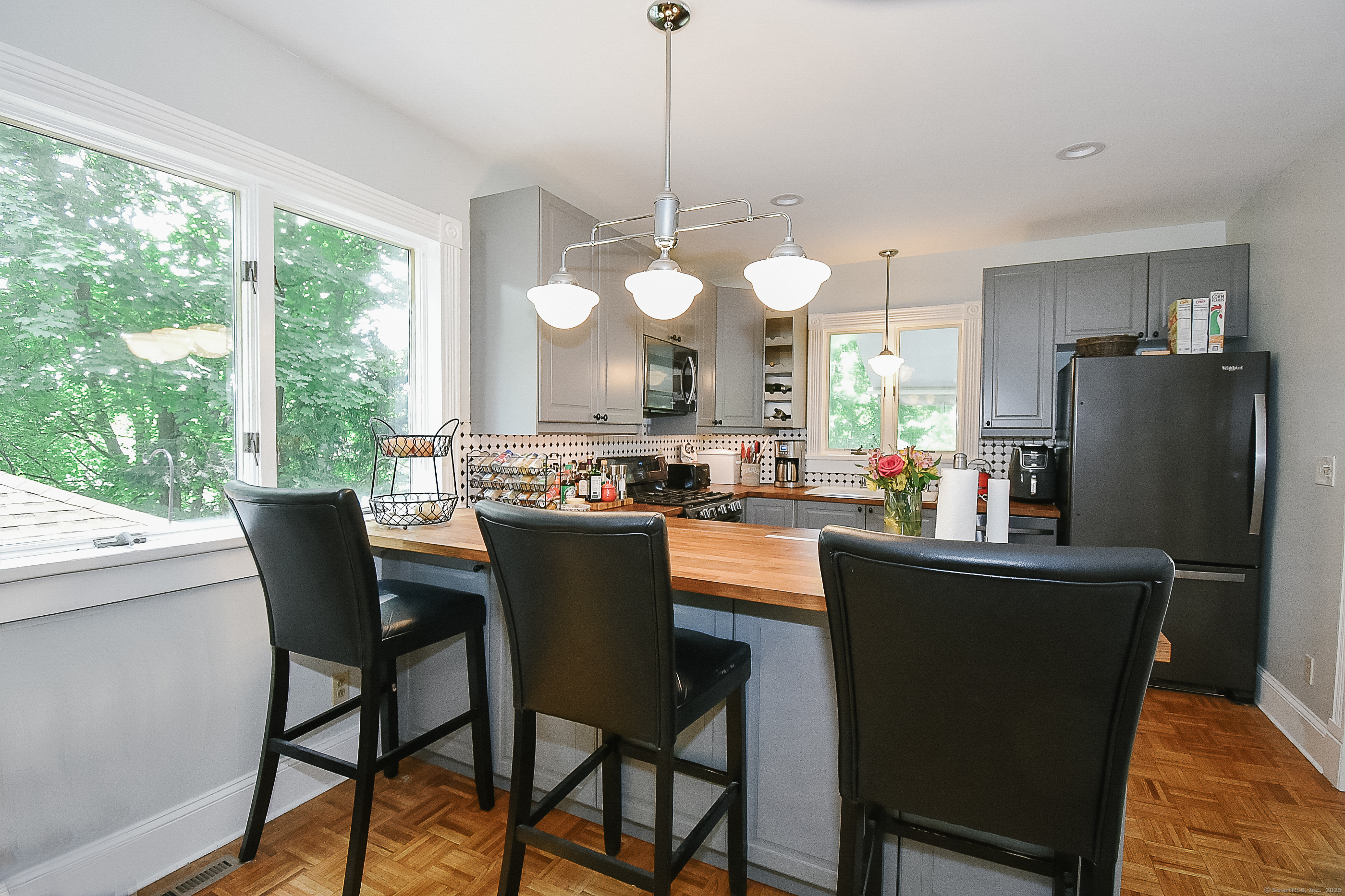 Property Photo: 17 Adams Street CT 06098