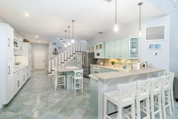 Property Photo:  210 Pelican Drive  FL 32951 