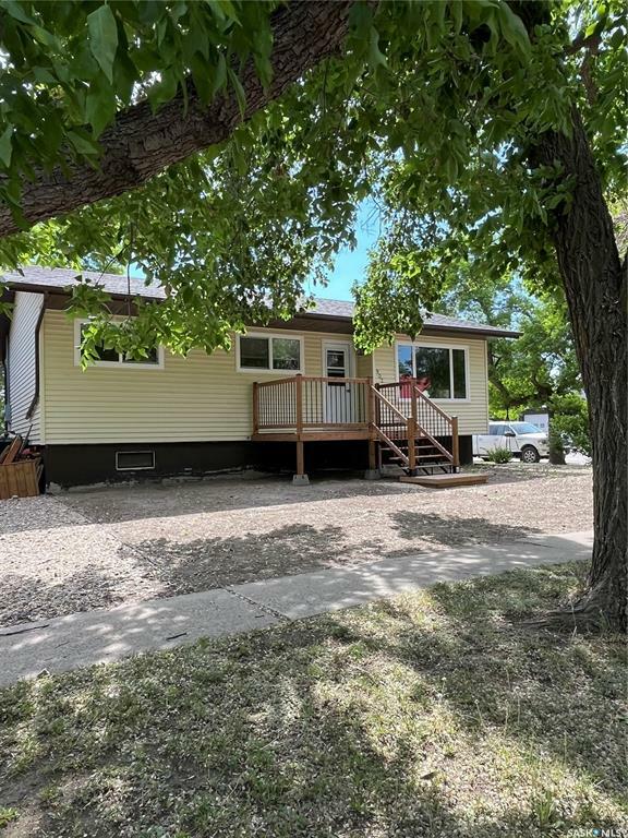 Property Photo: 902 Main Street SK S0L 2V0