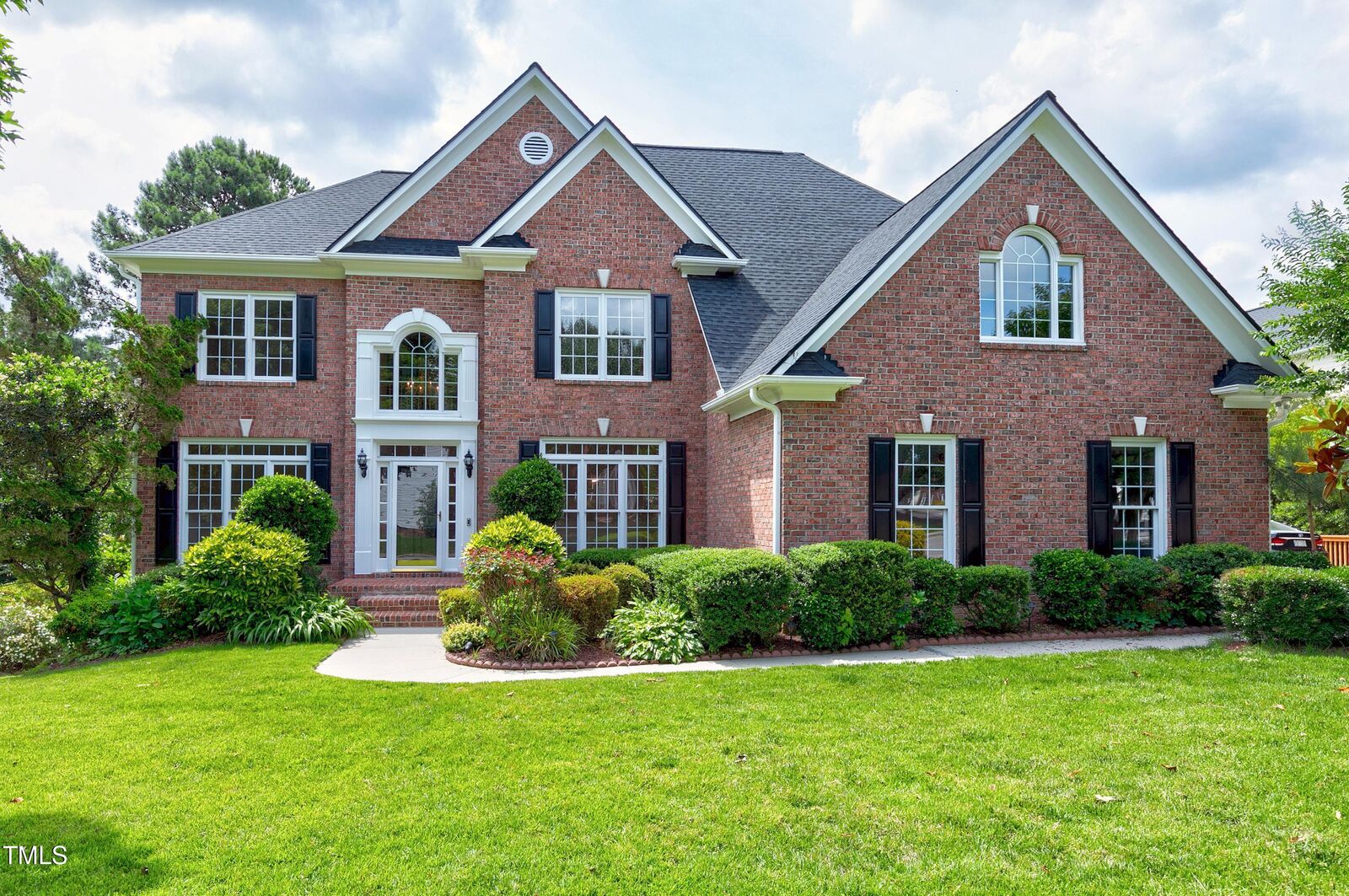 Property Photo:  500 Walcott Way  NC 27519 