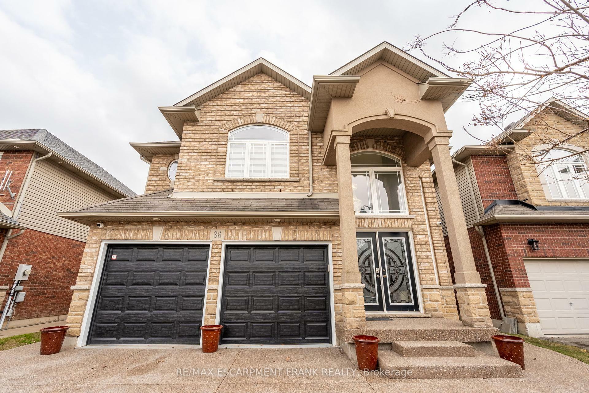 Property Photo: 36 Showcase Drive ON L0R 1P0