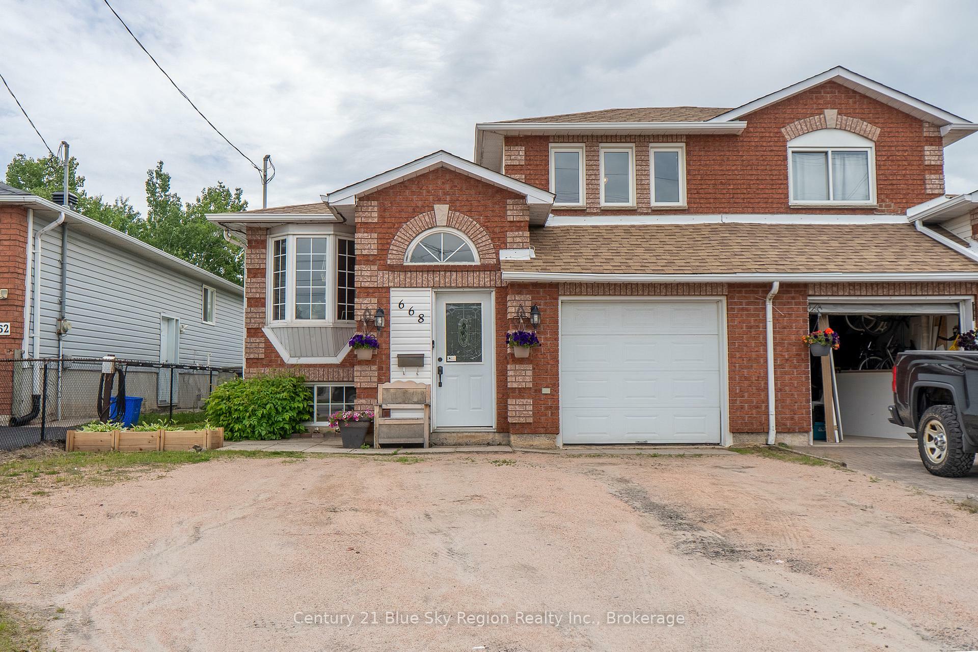 Property Photo: 668 Wallace Road ON P1A 4M2