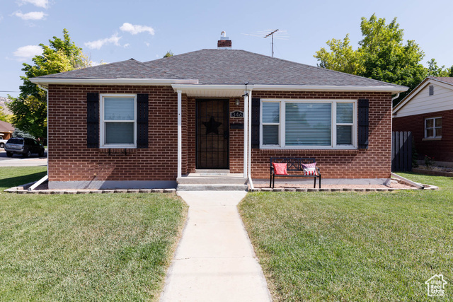 Property Photo: 346 W 500 N UT 84701