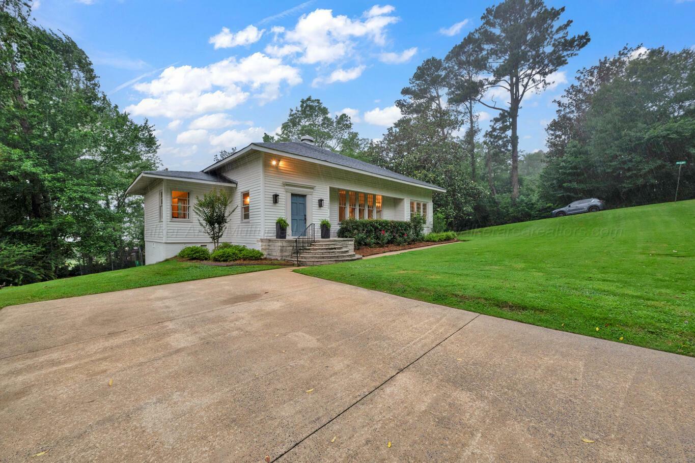 Property Photo: 1600 Birmingham Ave AL 35501