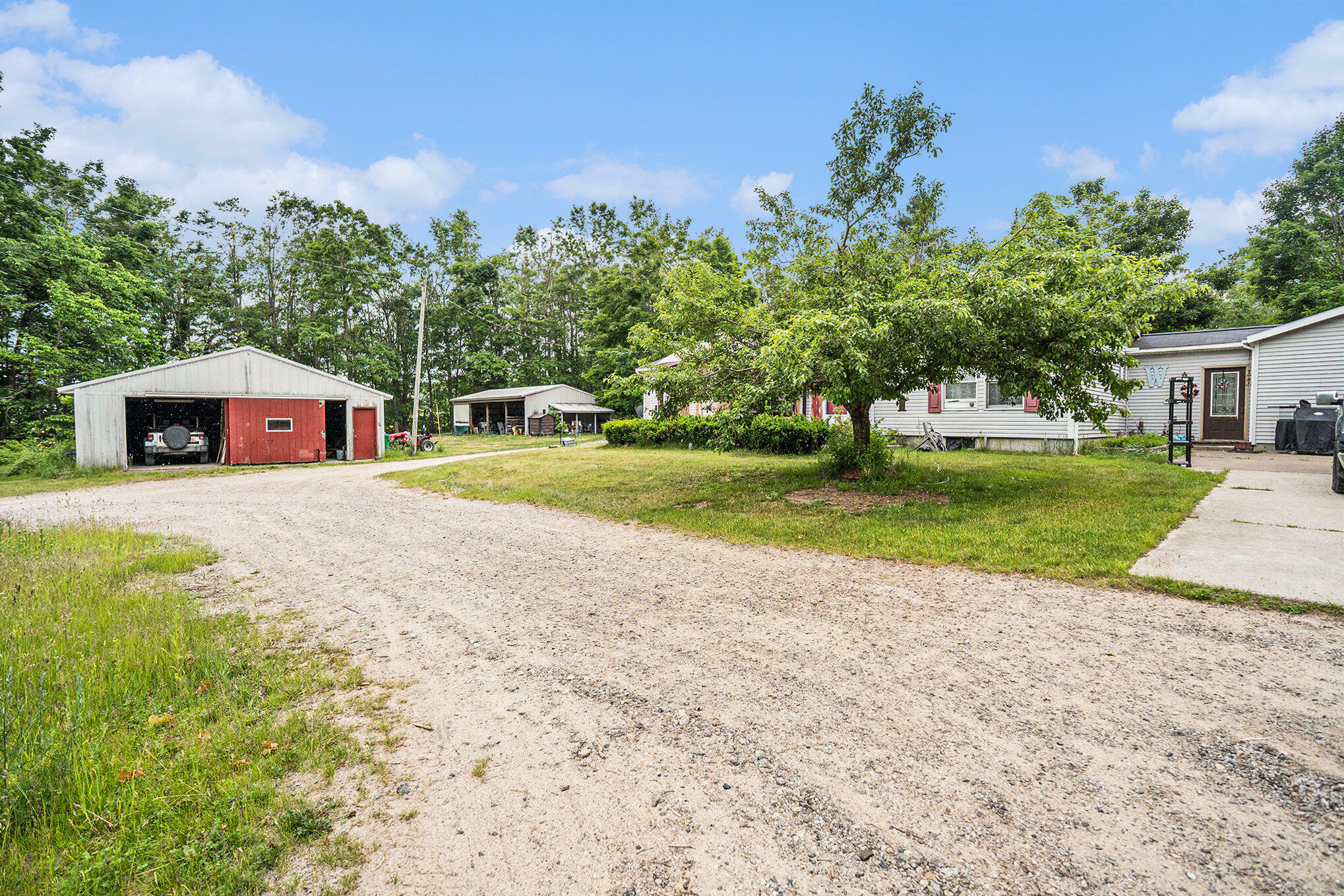 Property Photo: 6304 Old 27 MI 49795
