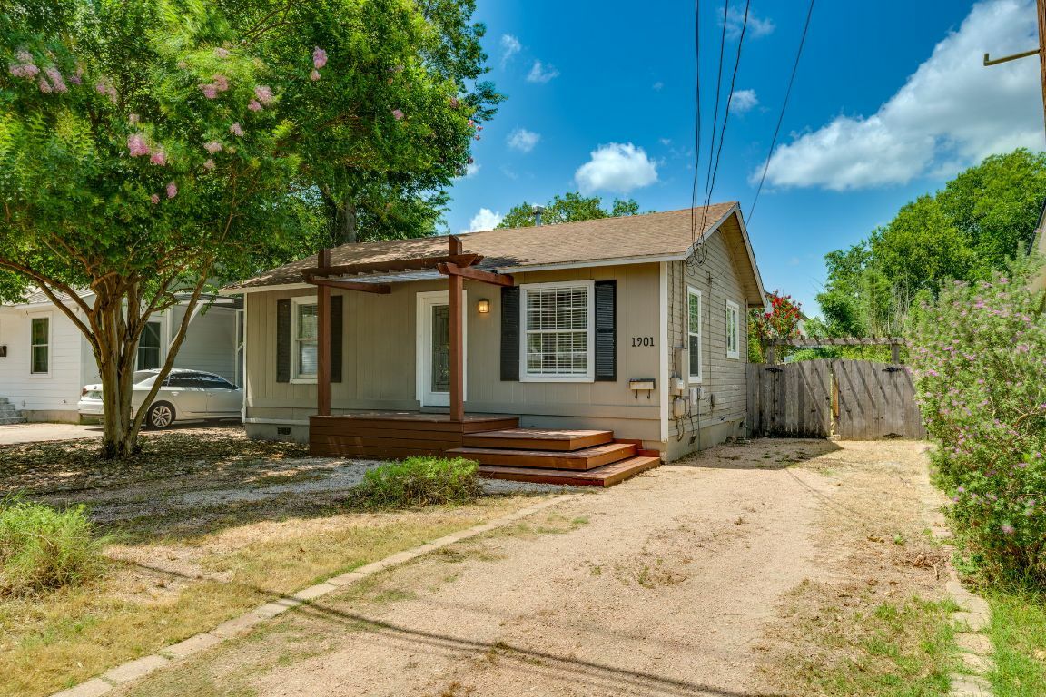 Property Photo: 1901 Madison Avenue TX 78757