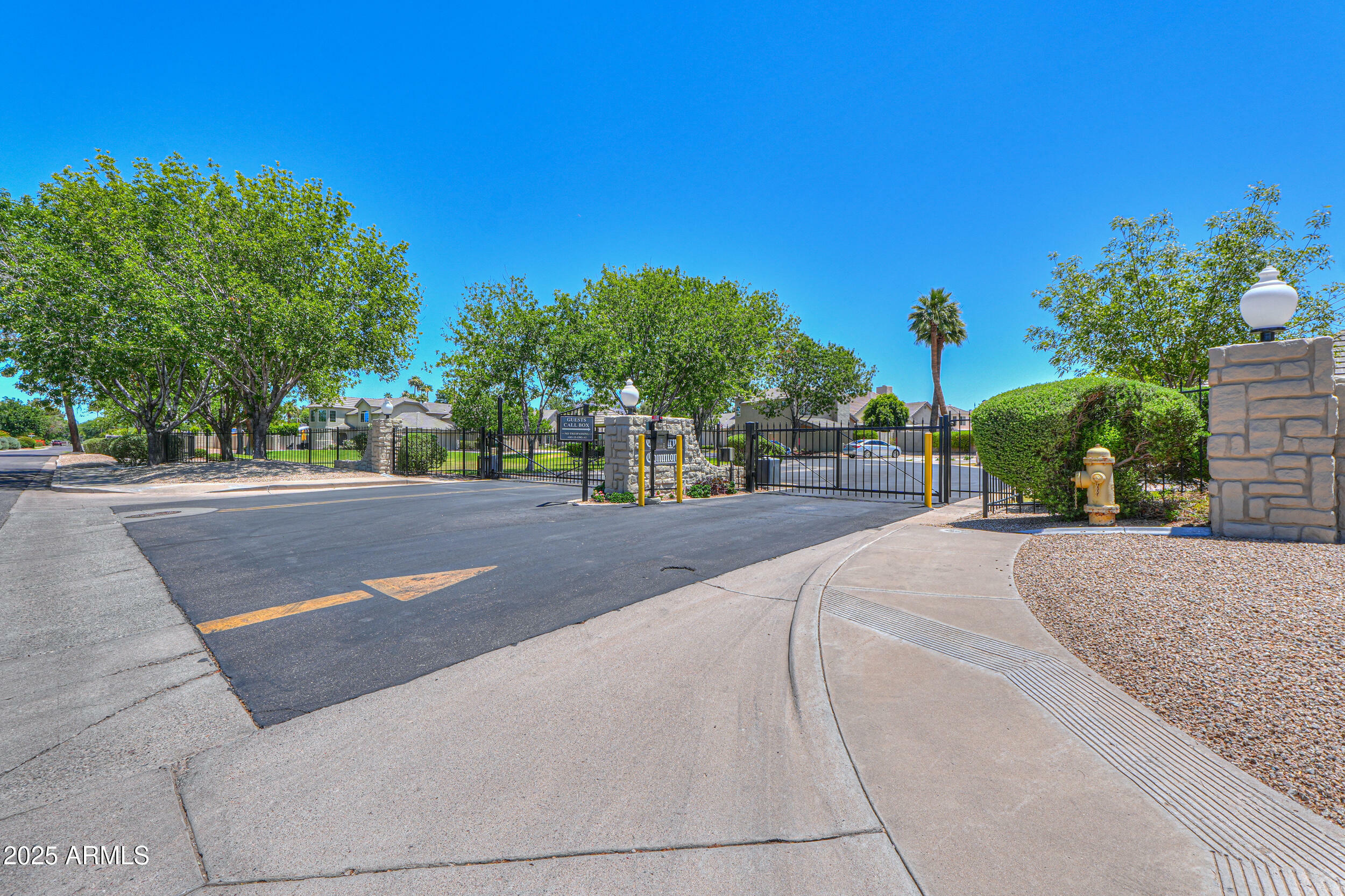 Property Photo:  1417 E Marshall Avenue  AZ 85014 