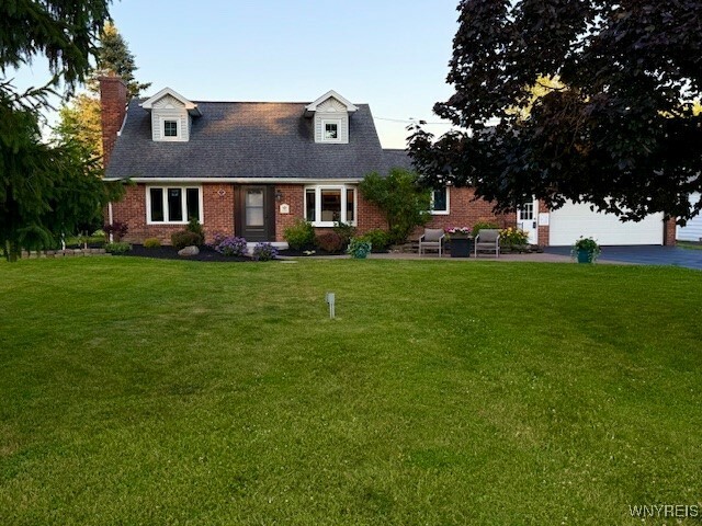 4995 Meadowbrook Road  Buffalo NY 14221 photo