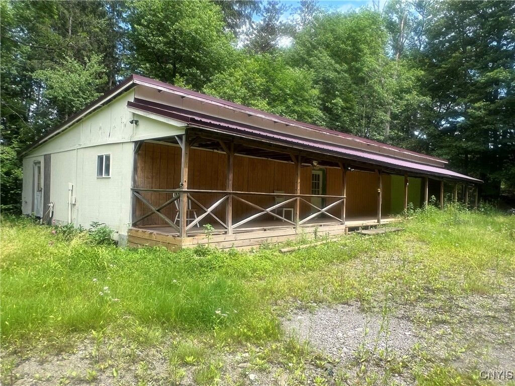 Property Photo:  2872 W River Road  NY 13045 