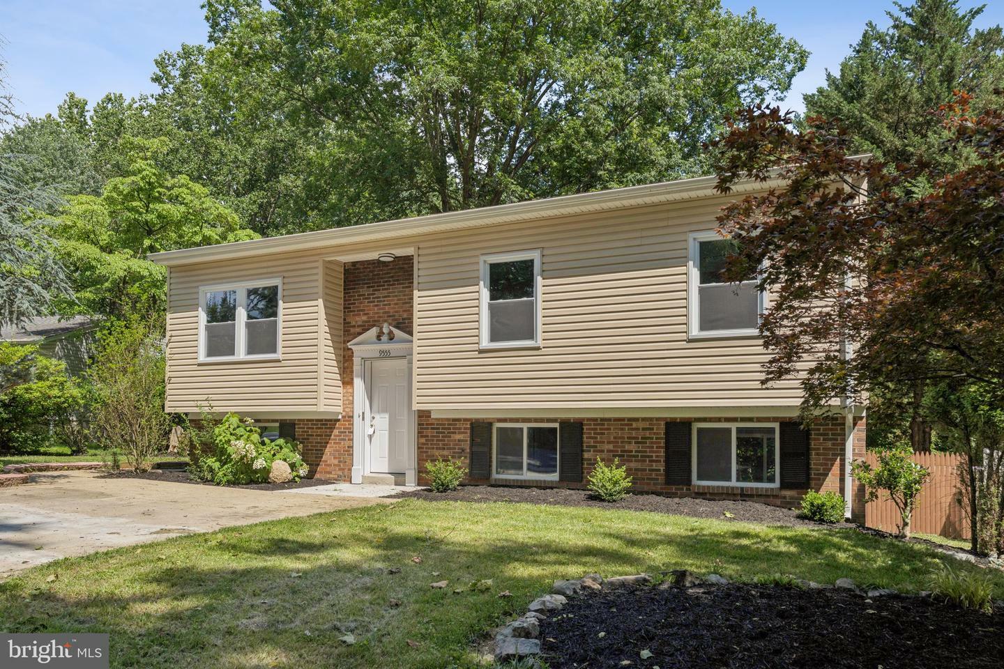 9555 Linville Avenue  Laurel MD 20723 photo