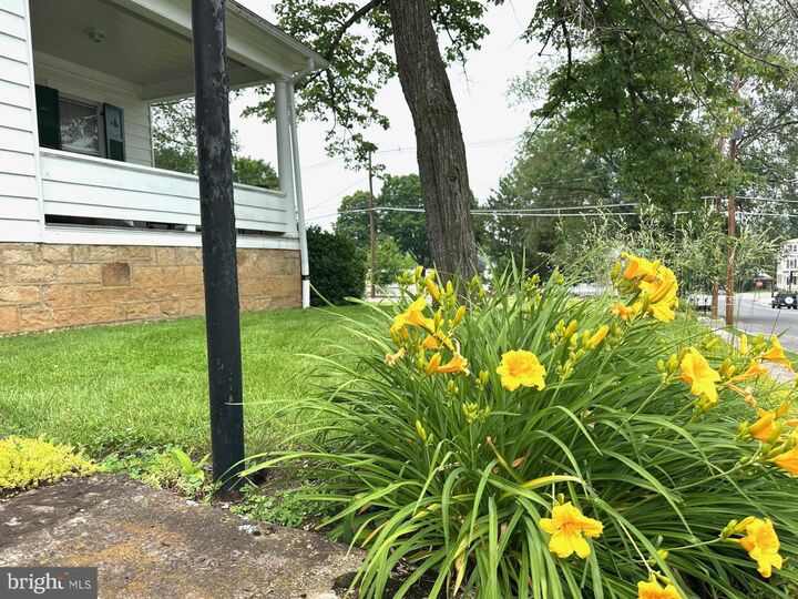 Property Photo: 132 S Thomas Street PA 15522
