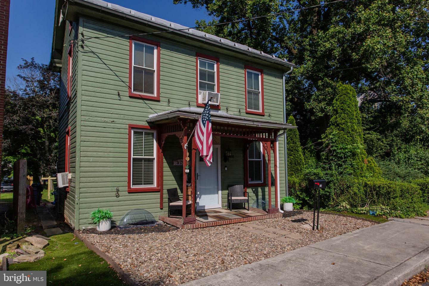 118 N Prince Street  Shippensburg PA 17257 photo