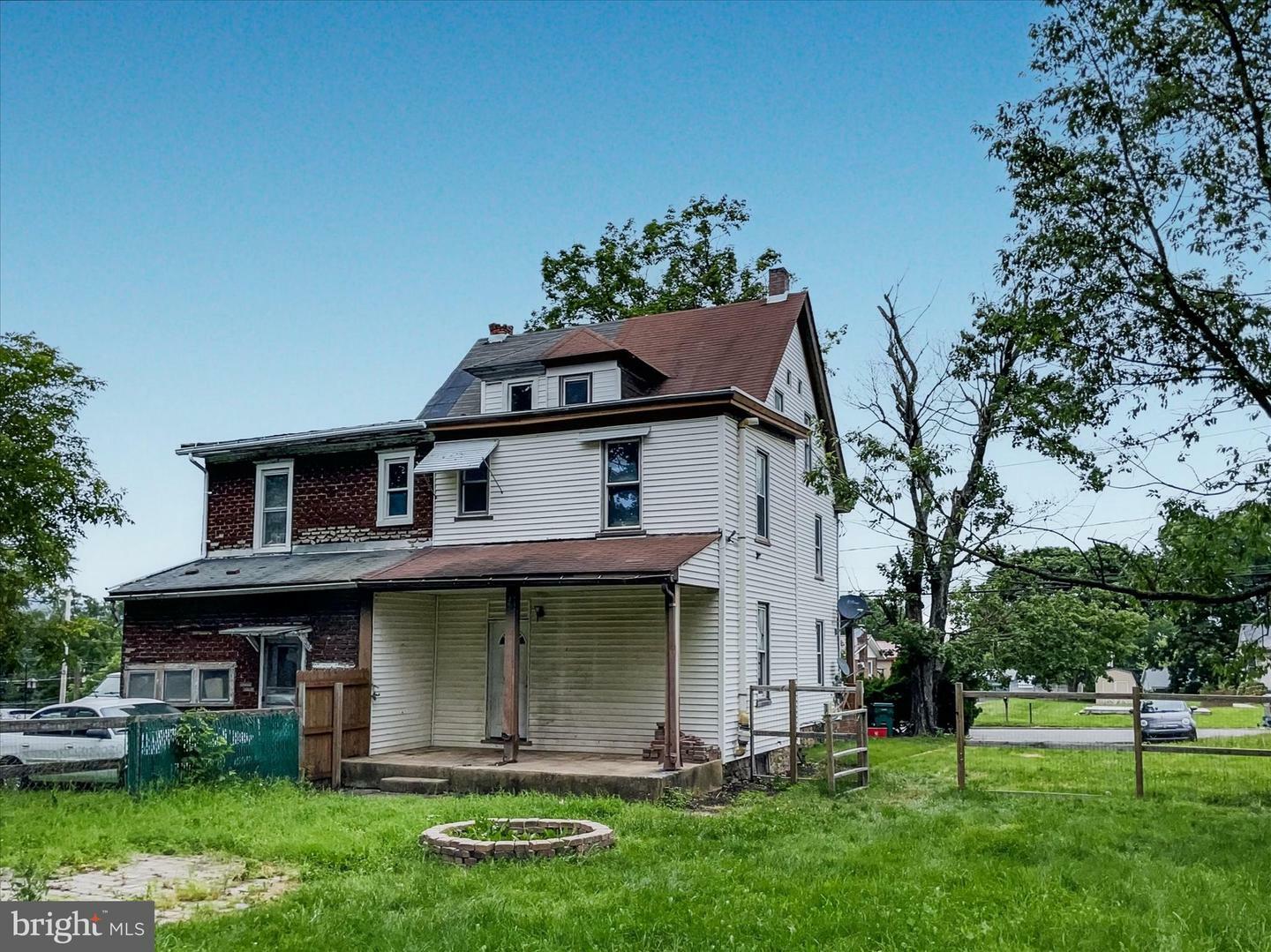 Property Photo: 19 Lancaster Avenue PA 17025