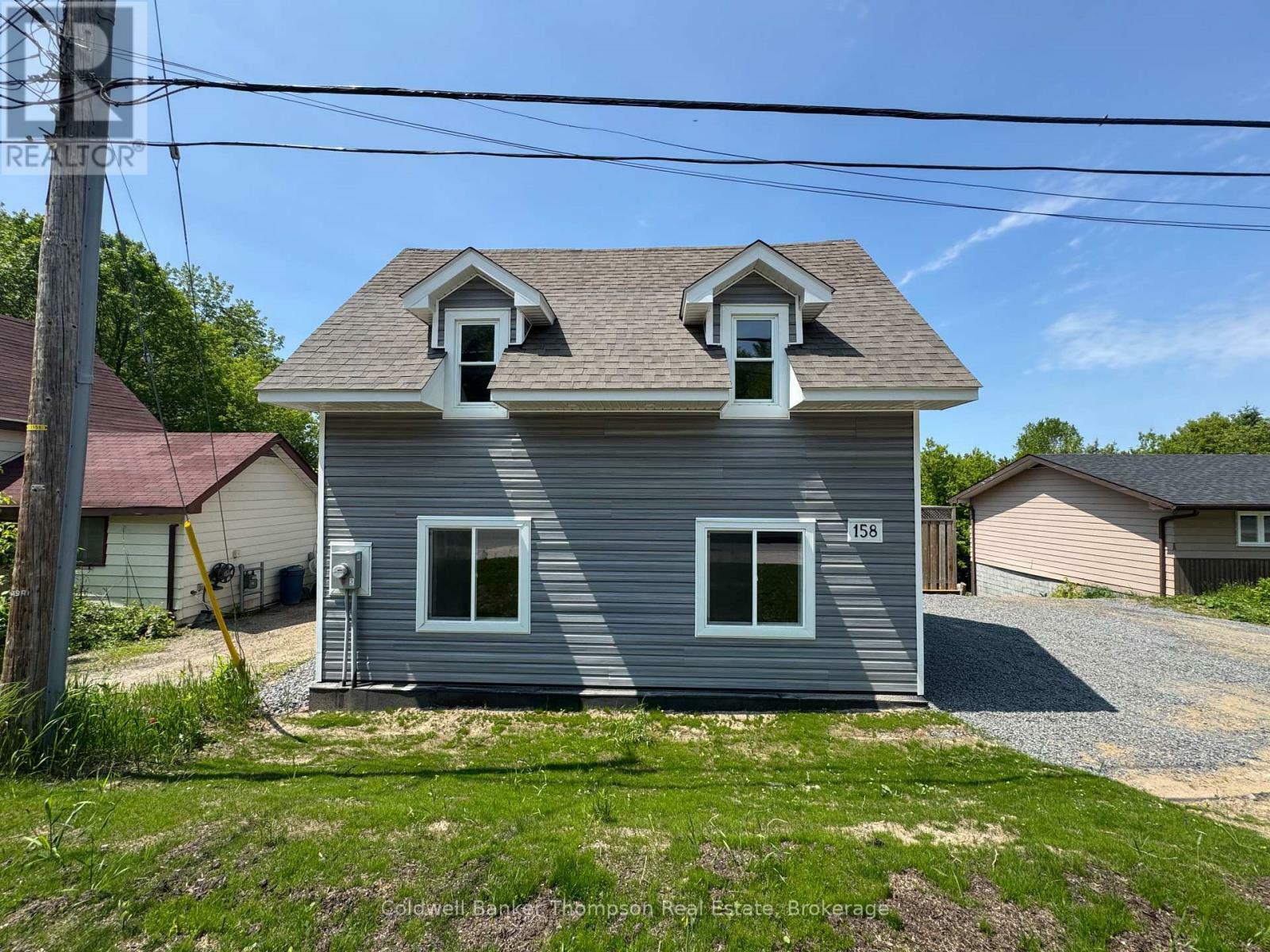 Property Photo:  158 Main Street West  ON P1H 1X8 
