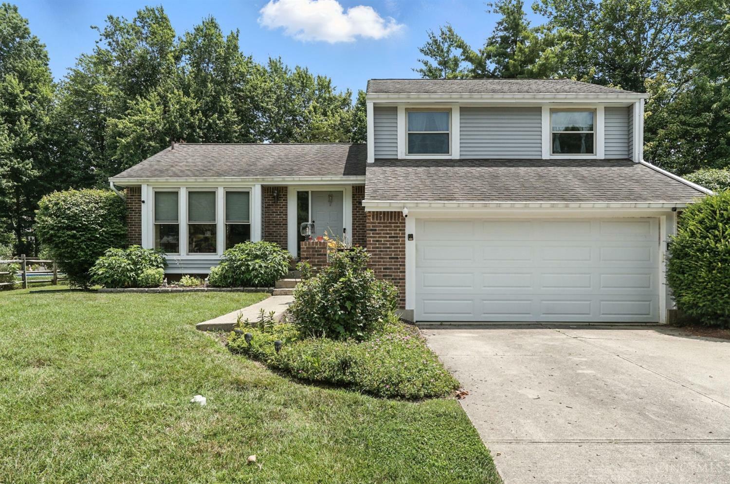 Property Photo:  1203 Cedar Run Court  OH 45103 