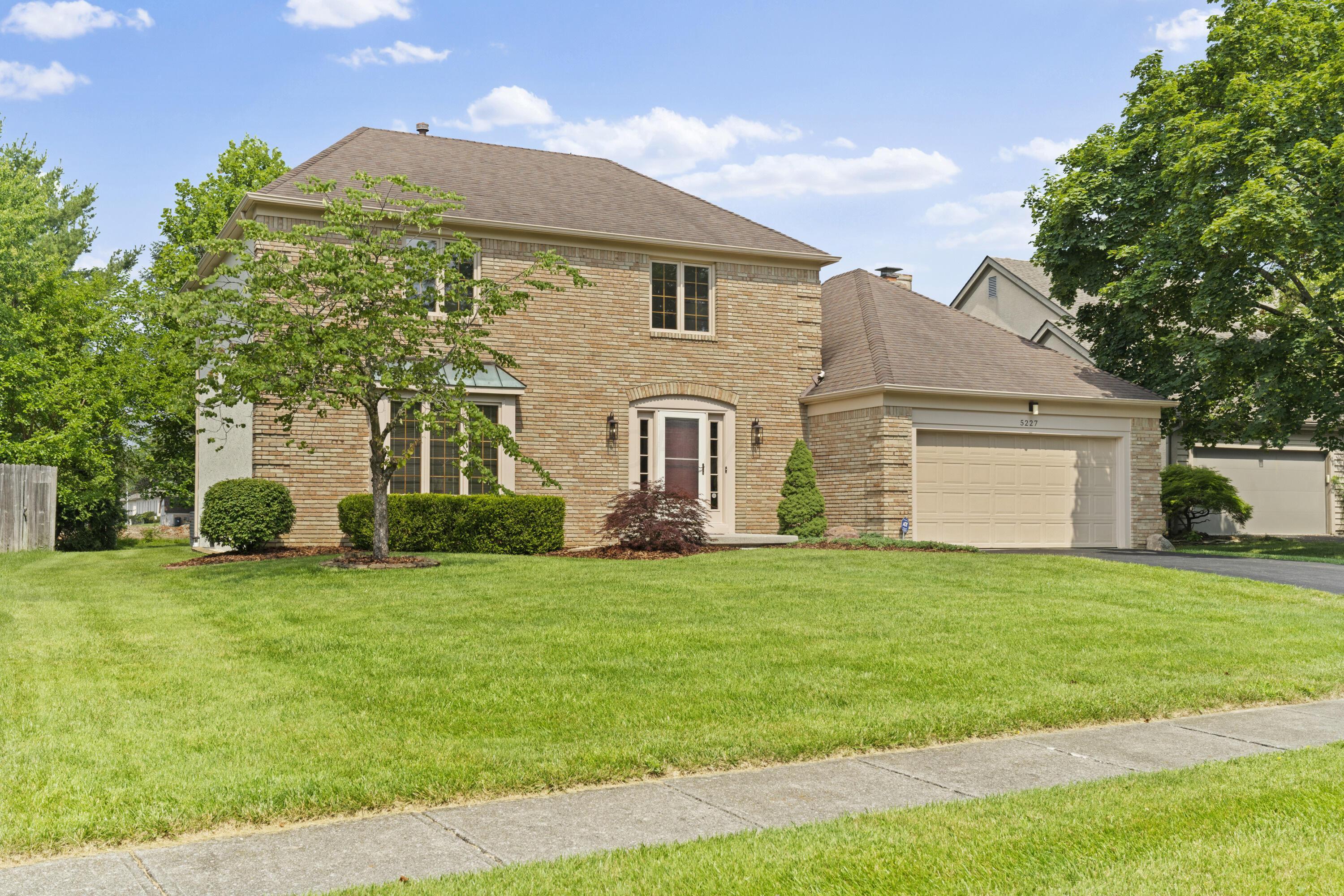 Property Photo: 5227 Brynwood Drive OH 43220