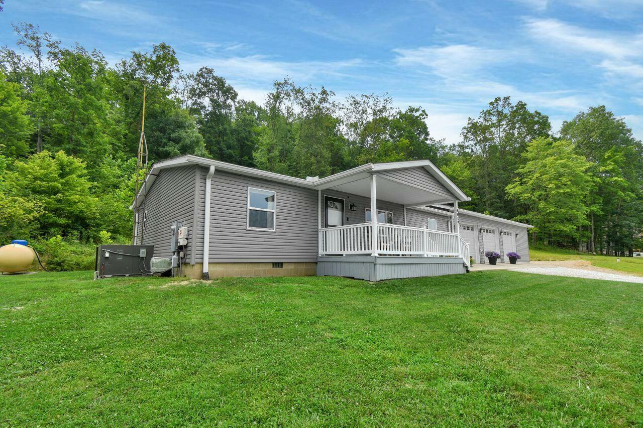 Property Photo: 4619 Spring Hill Road OH 43056