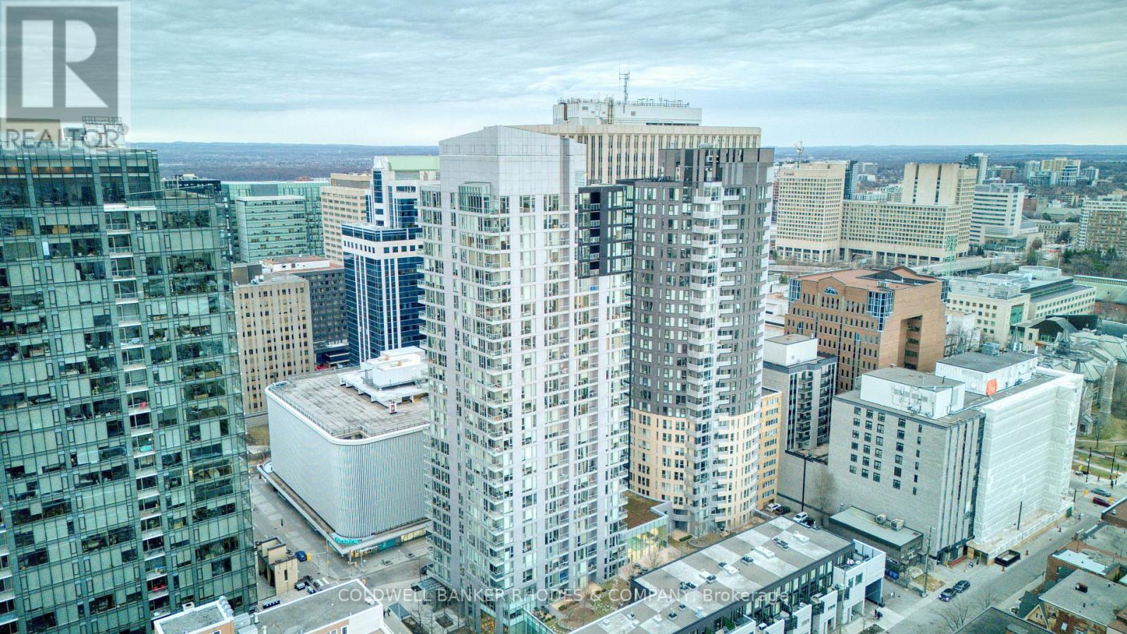 Property Photo: 179 Metcalfe Street 1203 ON K2P 0W1