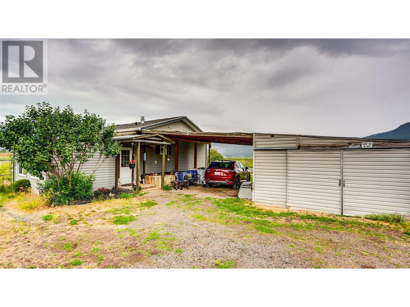 Photo de la propriété: 6725 Bulman Road BC V0E 3B1