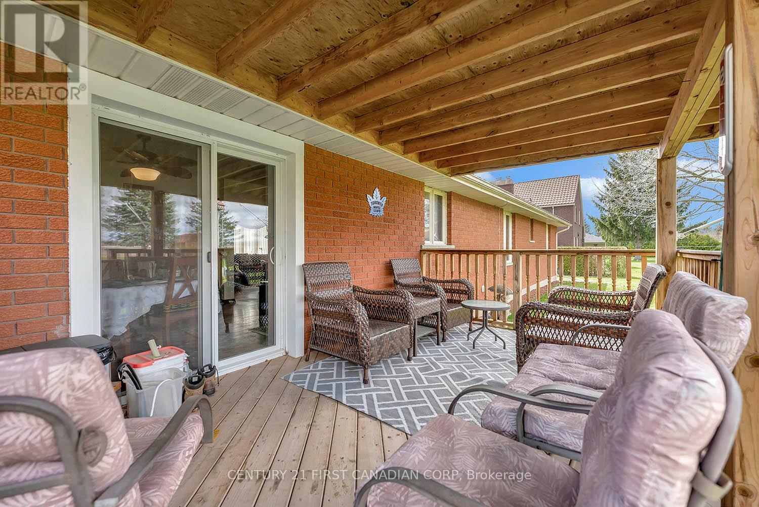 Property Photo: 16 Broadview Drive ON N0E 1A0