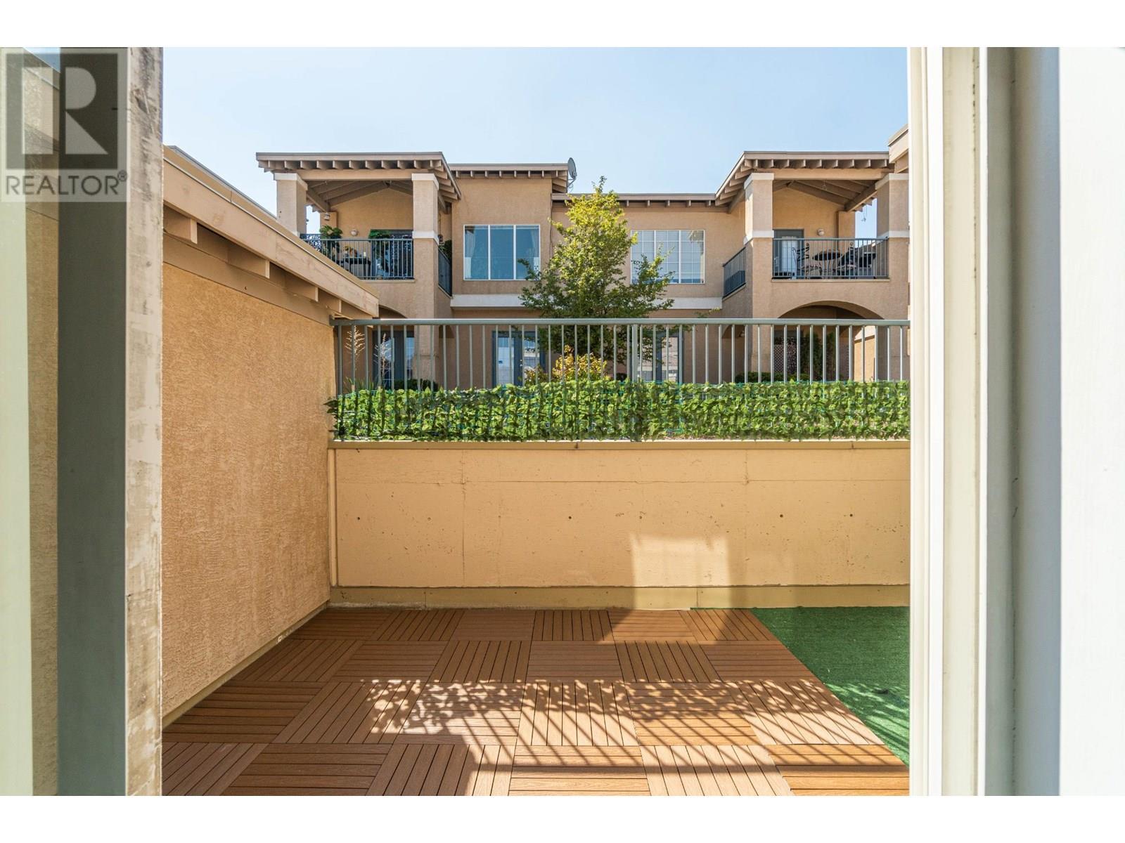 Property Photo: 875 Sahali Terrace 204 BC V2C 6W8
