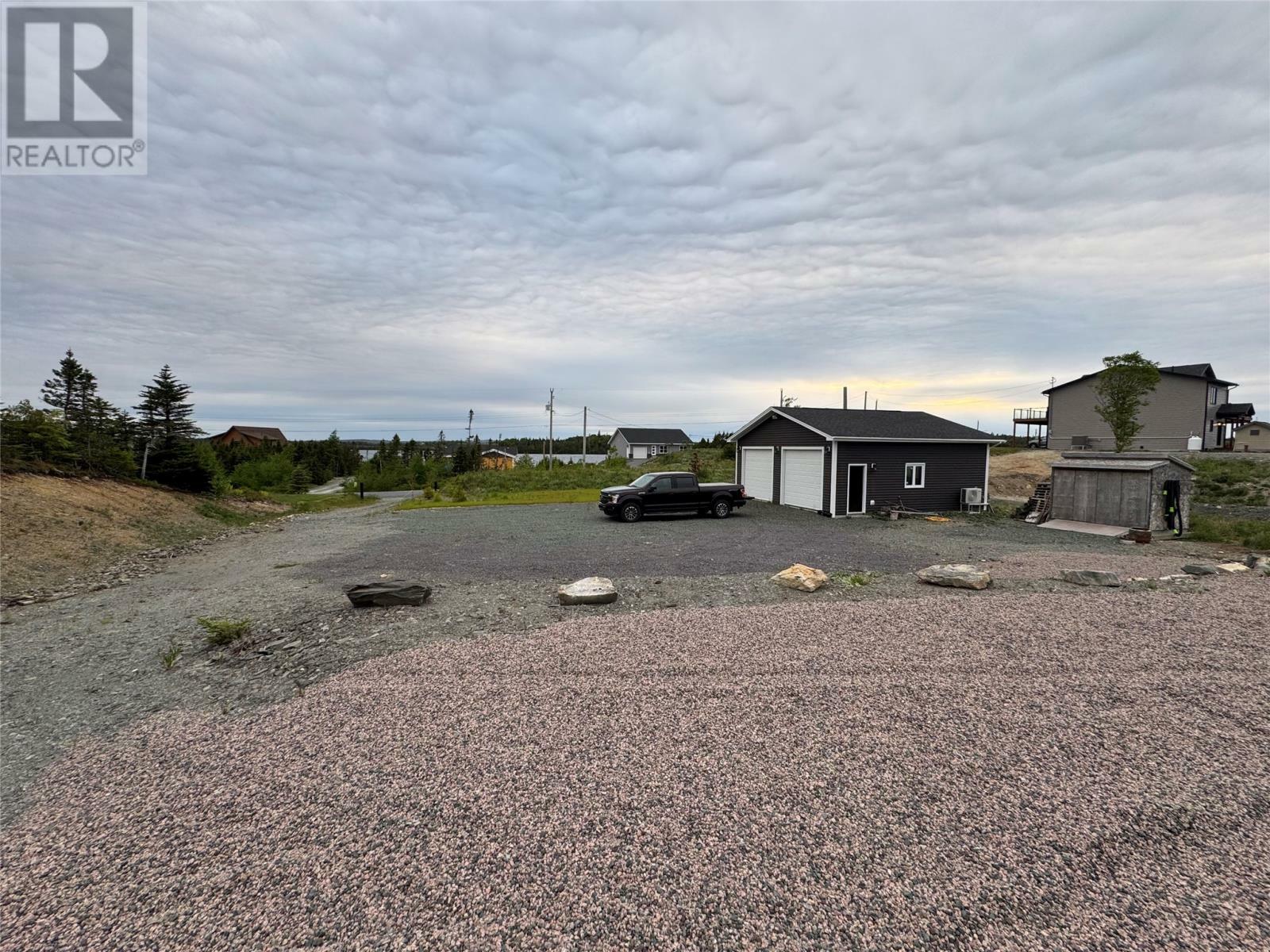 Photo de la propriété:  128 Amber Drive  NL A0B 0C2 