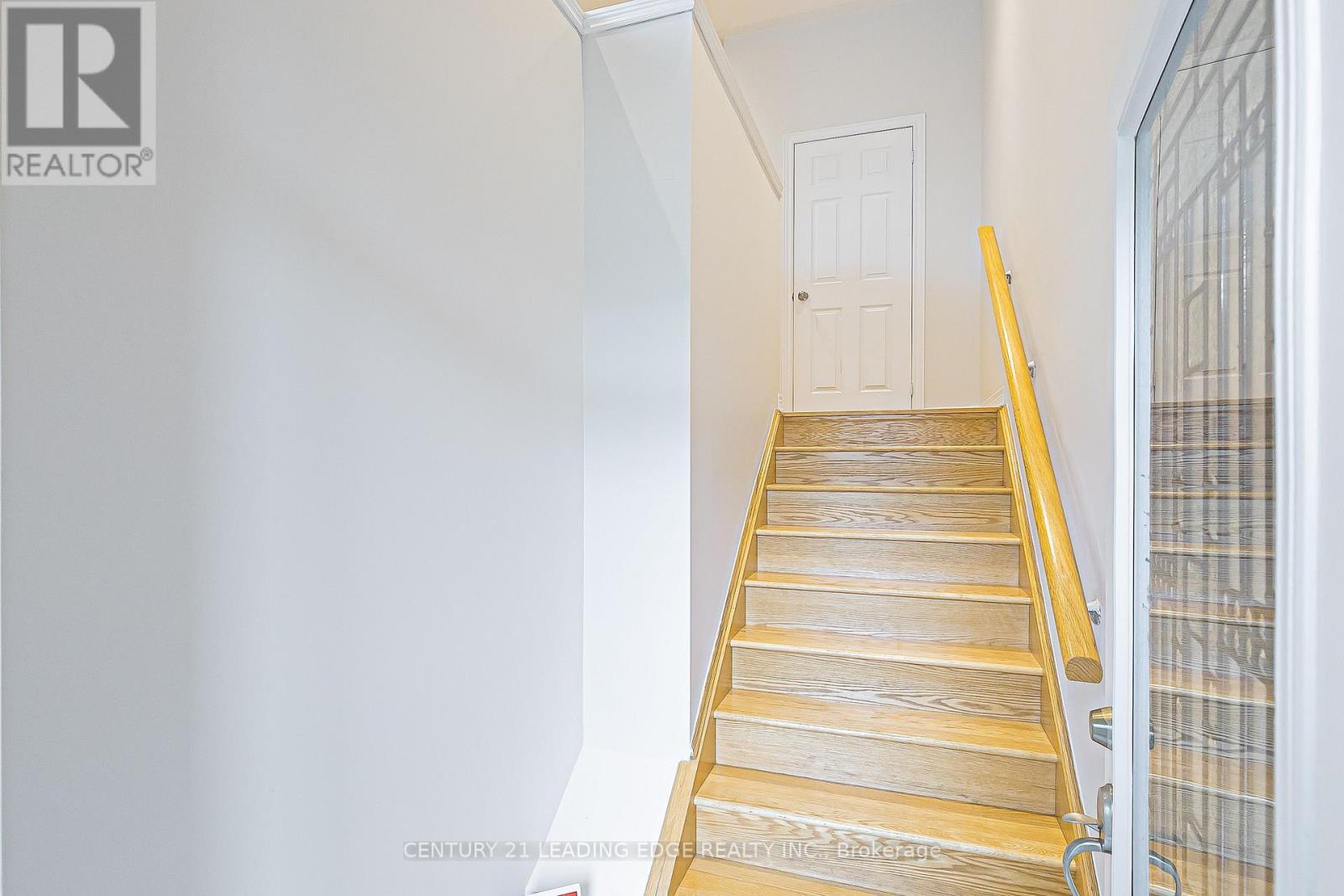 Property Photo: 319 Delray Drive ON L6E 0P9