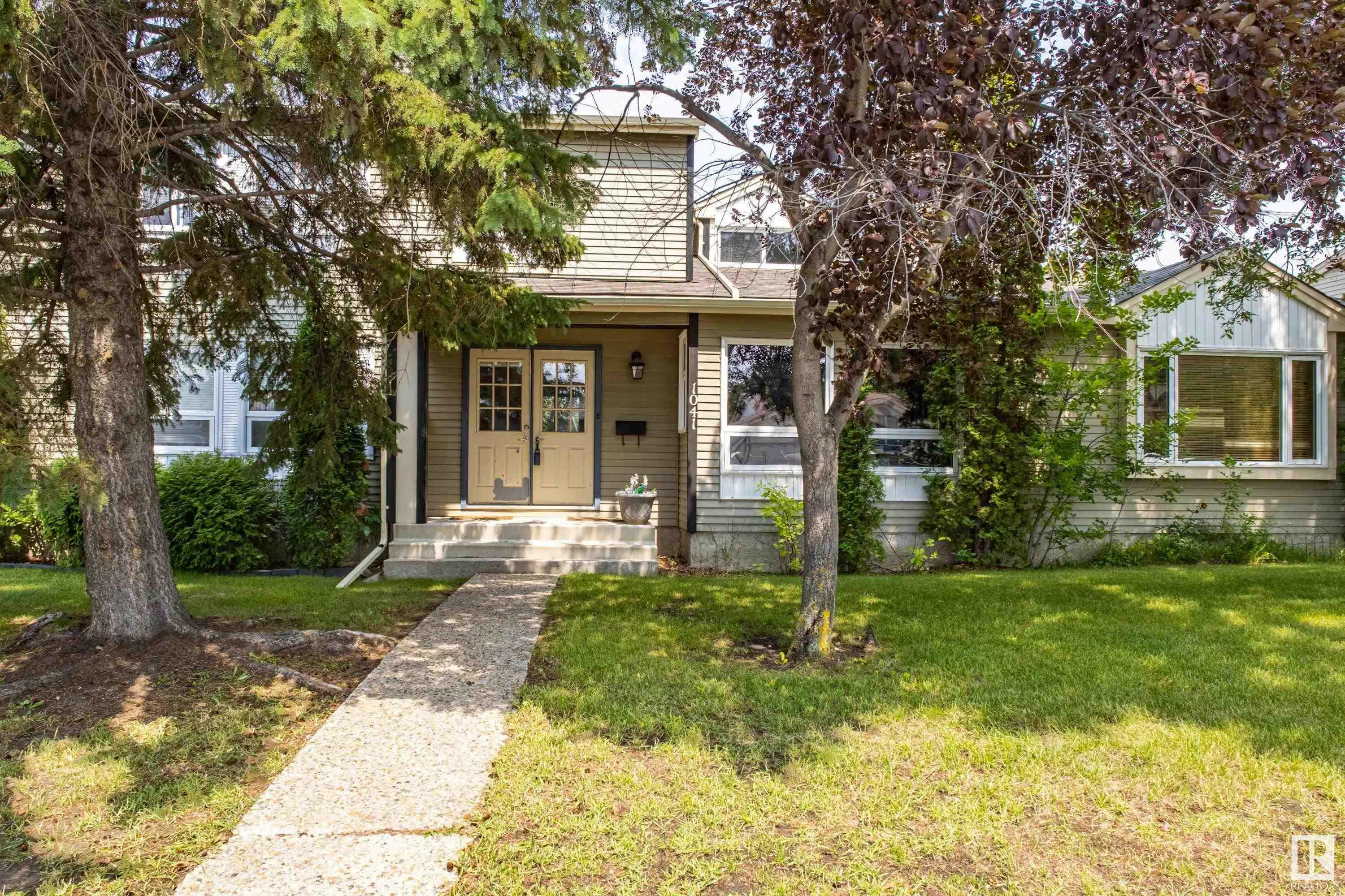 1041 Village Drive  Sherwood Park AB T8A 4L4 photo