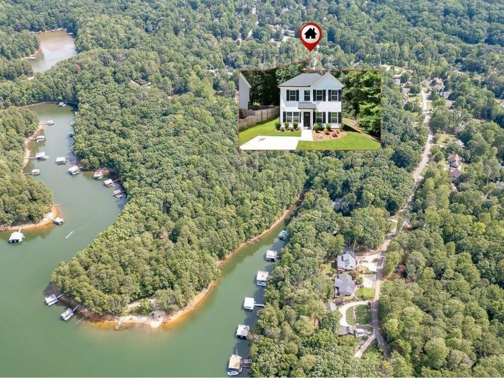 Property Photo: 5350 Mercedes Drive GA 30041